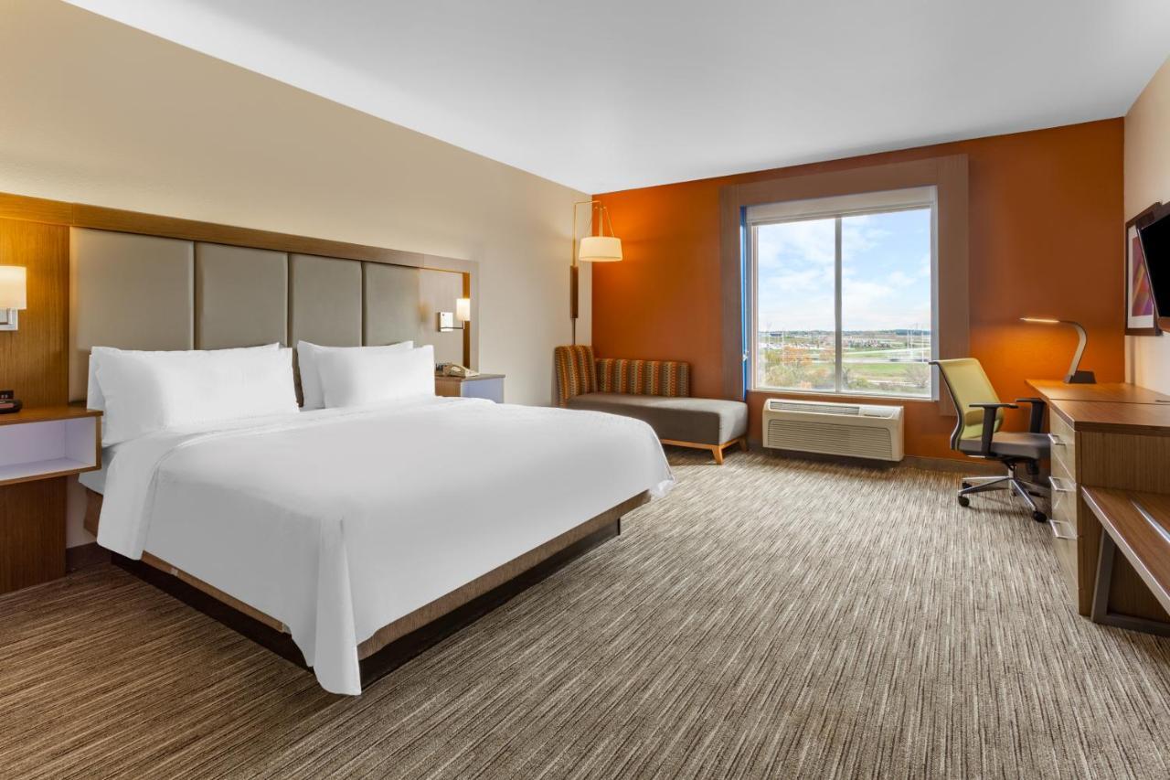 Holiday Inn Express Rockford-Loves Park By Ihg Kültér fotó