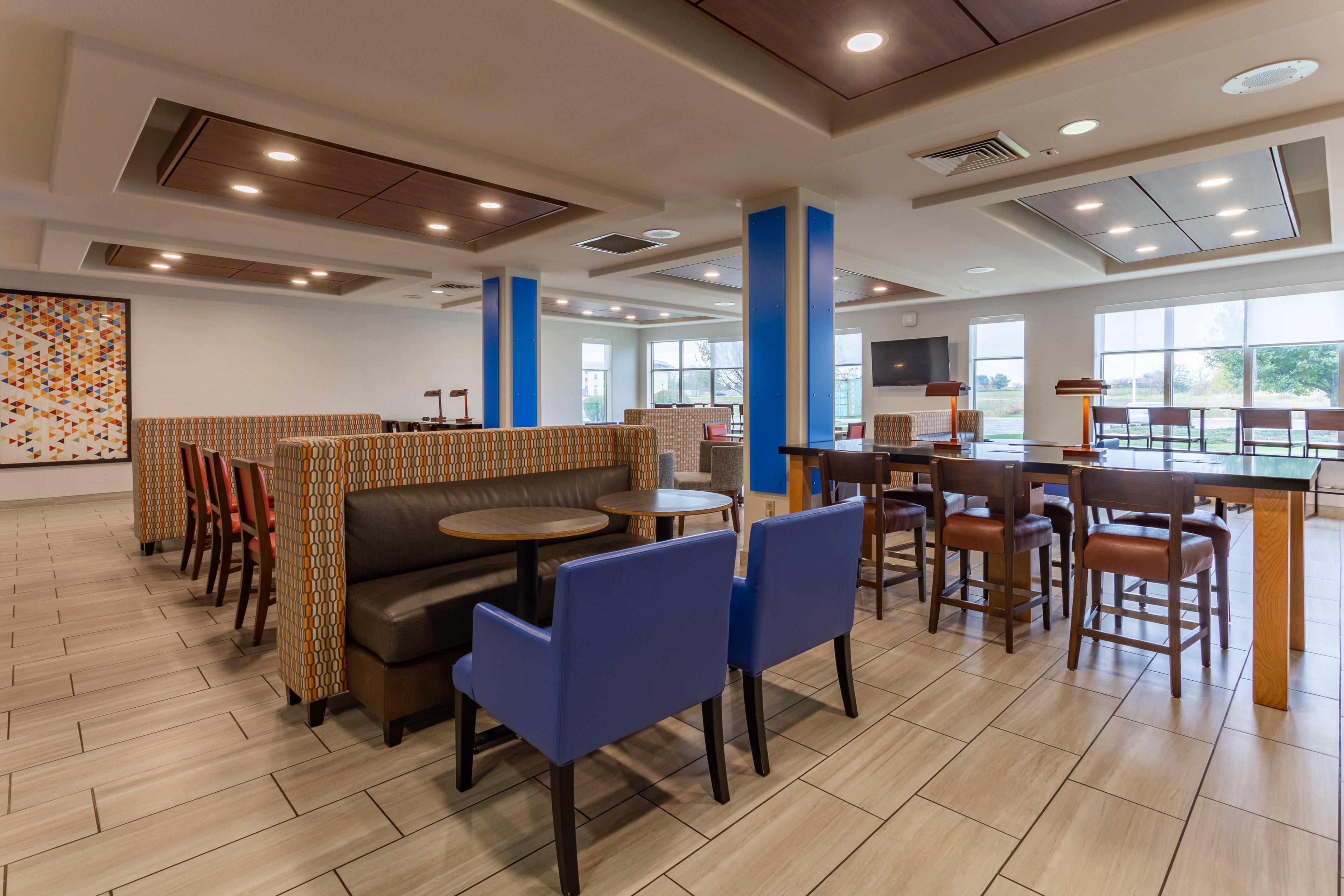 Holiday Inn Express Rockford-Loves Park By Ihg Kültér fotó